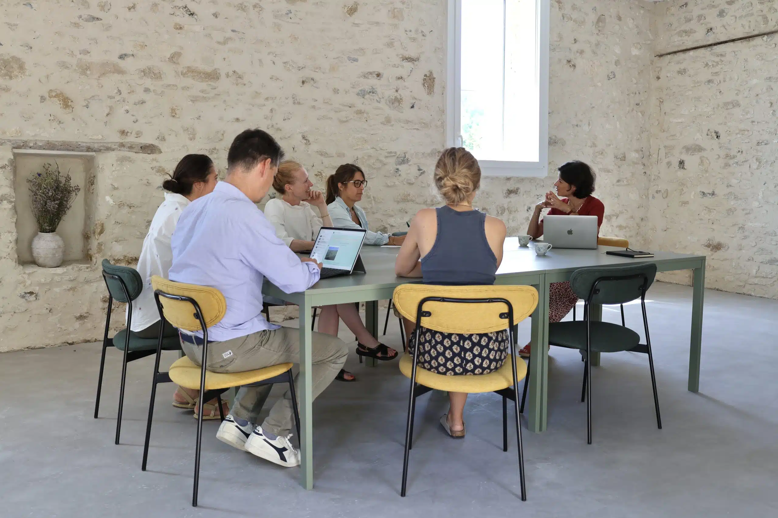 Atelier de co-développement lors d'un séminaire de cohésion à Maison La Fugue